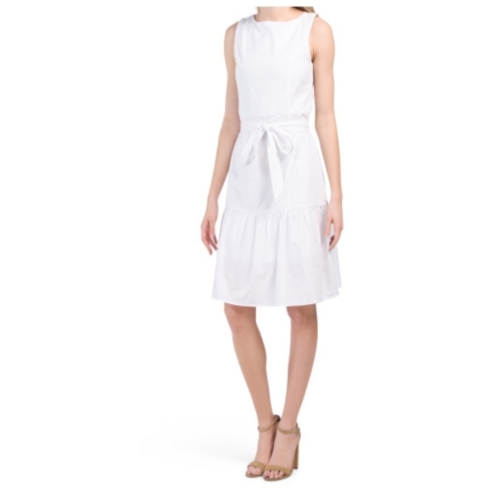 Duffield Lane Women's White Seersucker Sleeveless Dress